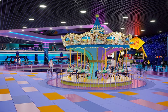 Family Entertainment Center (FEC)